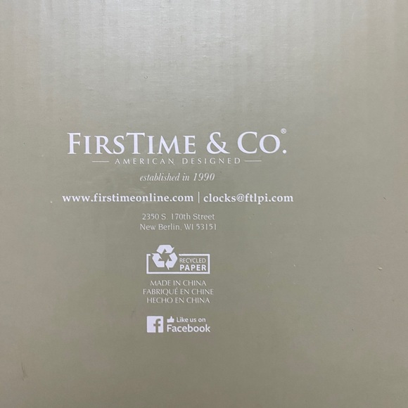 Home Frame Wall Clock Love Builds A Happy Home Christmas Gift - Picture 6 of 8